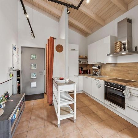 Ferienhaus Am Kleinen See Mit Steg, Garten Und Terrasse Twist Bagian luar foto