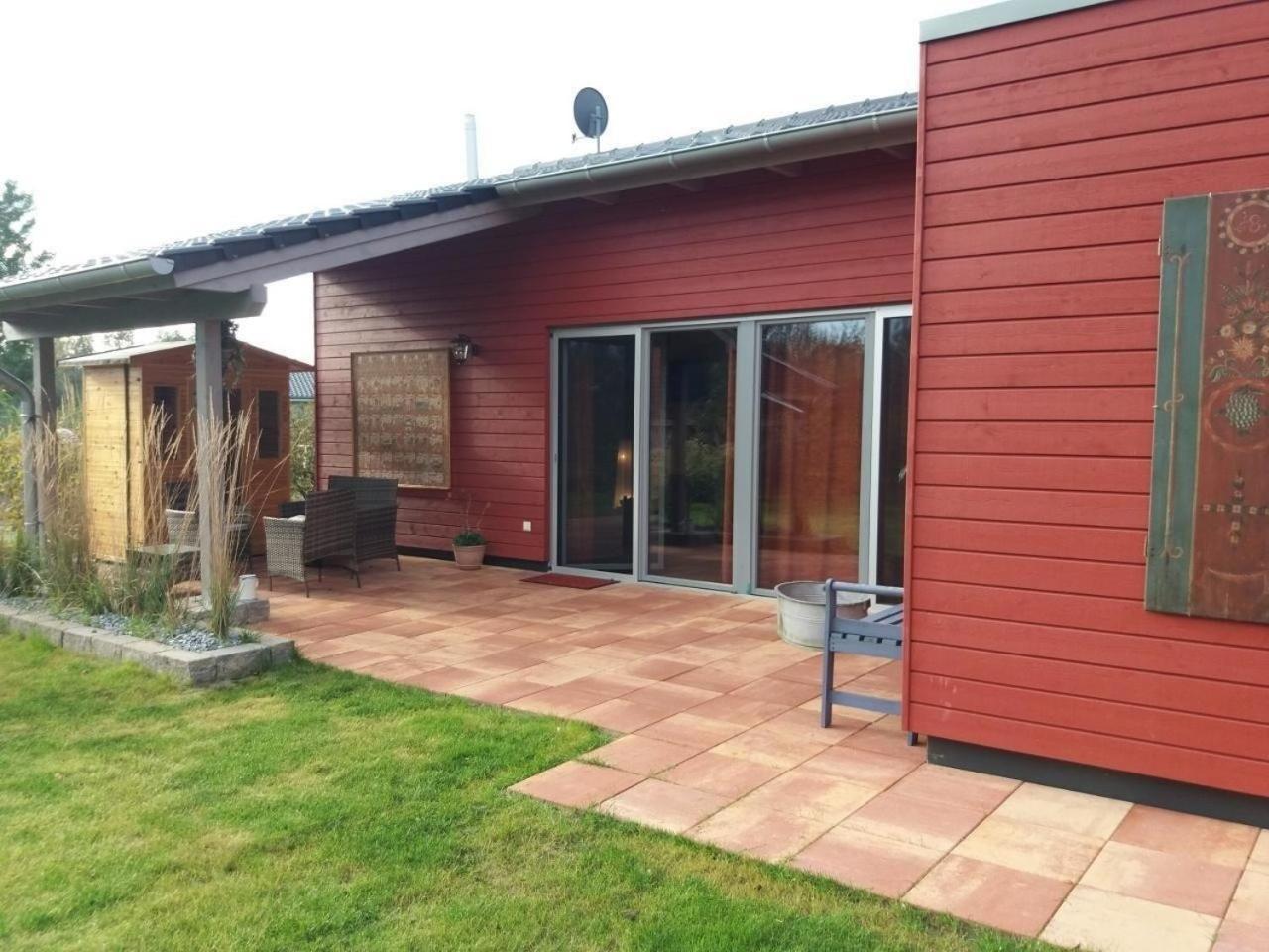 Ferienhaus Am Kleinen See Mit Steg, Garten Und Terrasse Twist Bagian luar foto