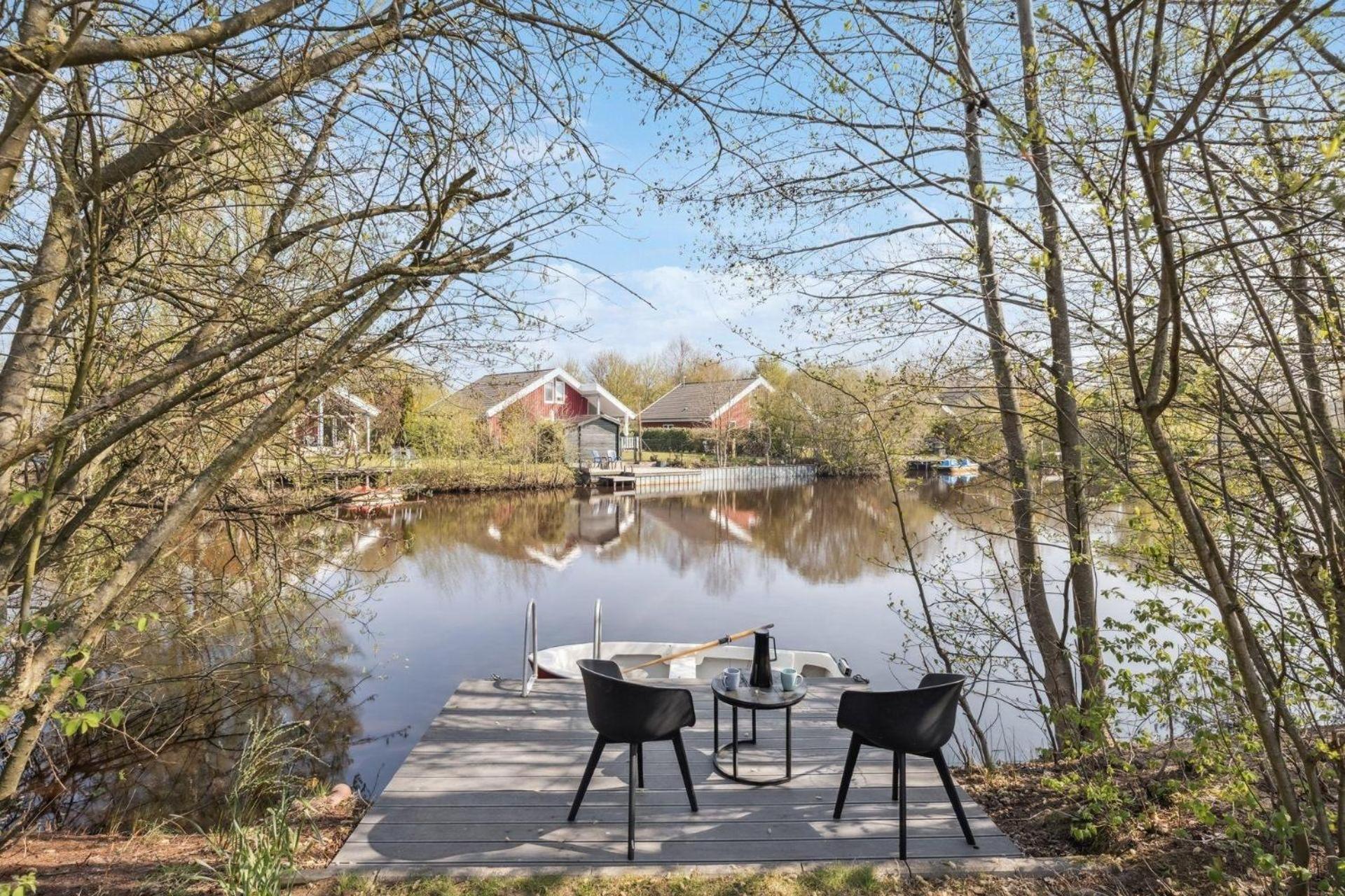 Ferienhaus Am Kleinen See Mit Steg, Garten Und Terrasse Twist Bagian luar foto